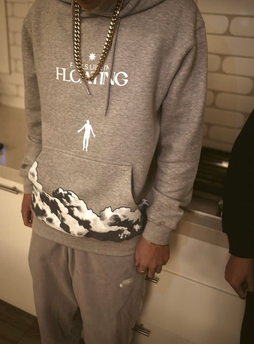 FEELS LIKE IM FLOATING